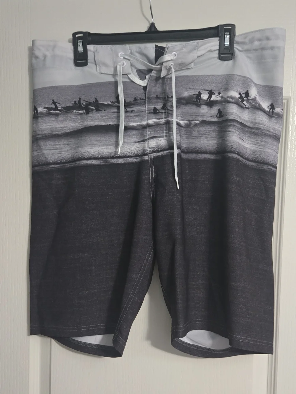 Old Navy Black & Gray Surf-Print Board Shorts